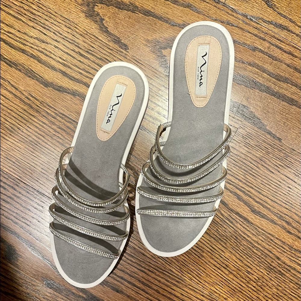 Sparkly casual sandal
